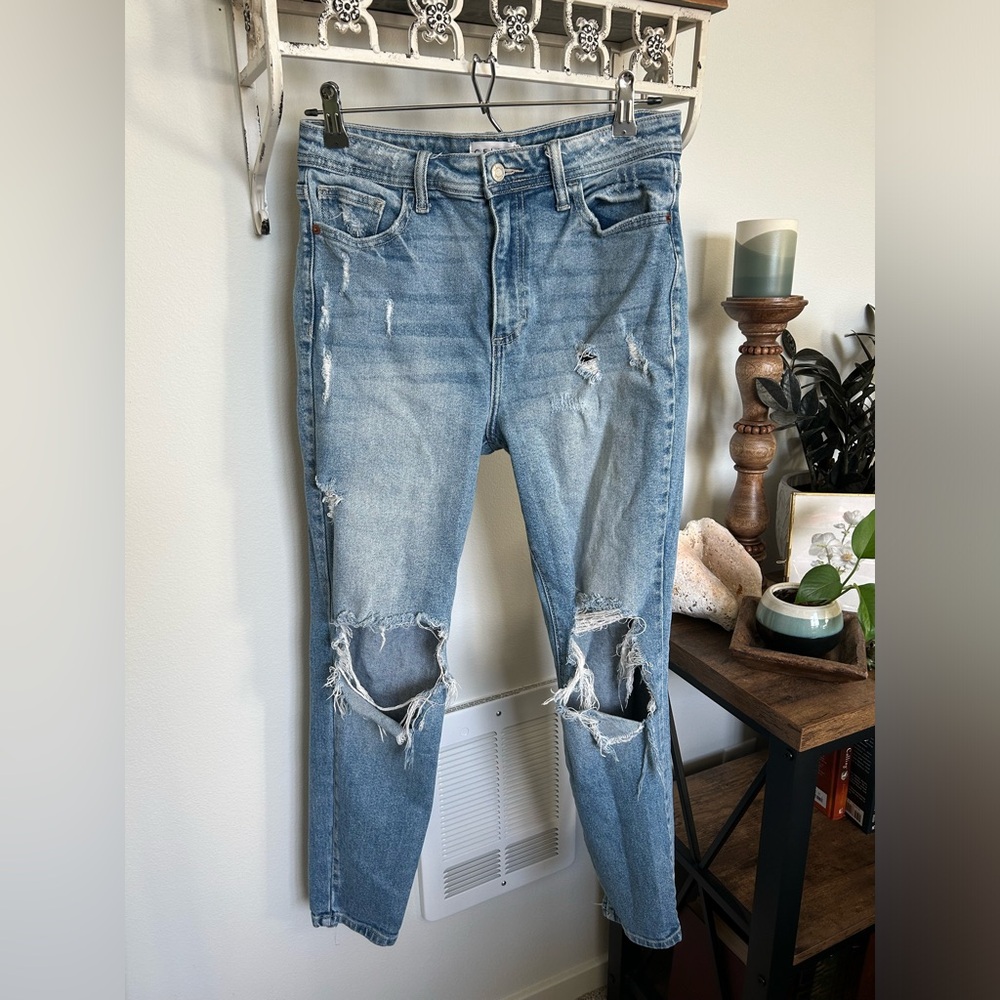 Cello Straight Leg Distressed Jeans Boyfriend Fit